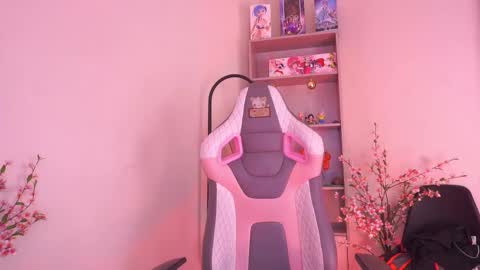 MAVY online show from February 9, 6:54 pm