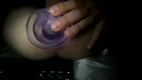 max692711 online show from October 19, 7:24 am