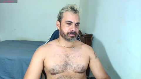 max_love25 online show from January 18, 6:06 pm