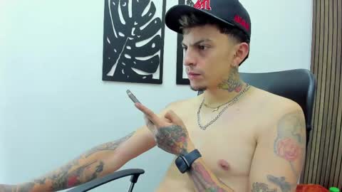 max_sstteel online show from May 8, 5:18 pm