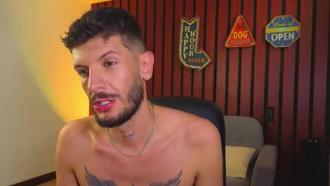 Max Taylor online show from October 15, 9:48 pm