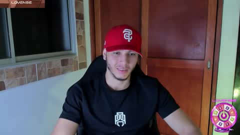 max_valiant1 online show from December 18, 4:30 am