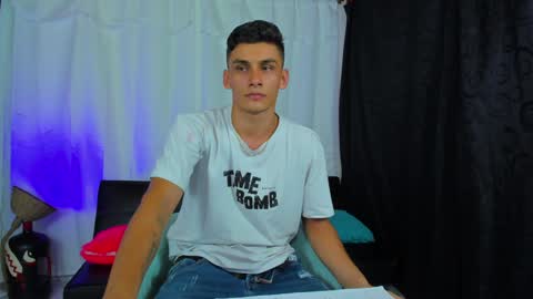 MAX     online show from February 6, 7:24 am