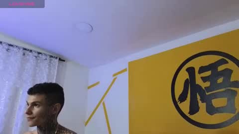 Max  Dalyn online show from January 21, 2:00 am