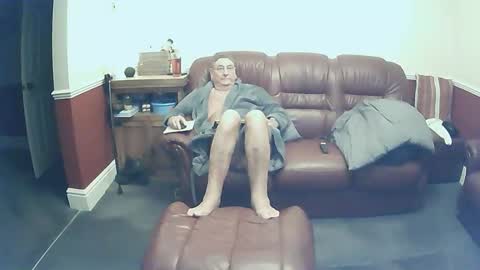 MAX online show from October 14, 10:46 pm