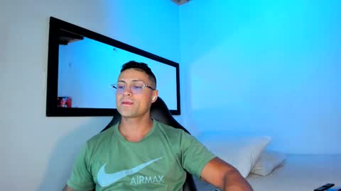 MAXI      online show from September 26, 6:10 am