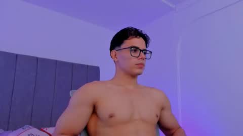 Maximus online show from November 12, 7:11 am