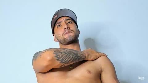 Maximo online show from February 12, 11:52 pm