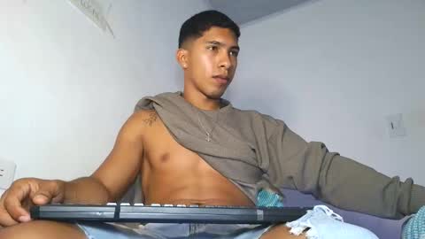 Maximo Aron Vega online show from March 10, 10:13 pm