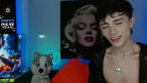 Snapshot of maxiy_001 chatting on January 5, 5:09 am Max online show from January 5, 5:09 am