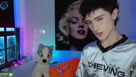 Snapshot of maxiy_001 chatting on March 11, 5:13 am Max online show from March 11, 5:13 am