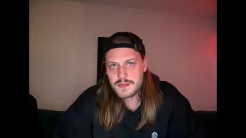 Max Watts online show from May 11, 3:24 am