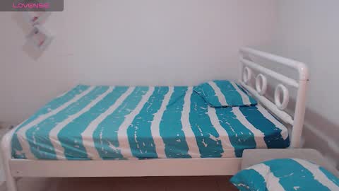 Max online show from October 12, 3:43 am