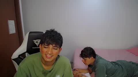 MAX  DAN online show from March 2, 3:22 am