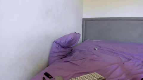 Snapshot of may_xx chatting on September 15, 4:47 am may_xx online show from September 15, 4:47 am