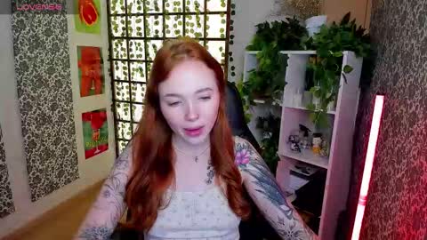 Maya online show from September 24, 2:18 am