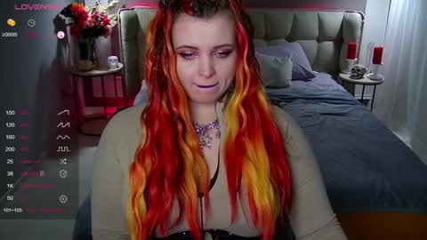 Maya Mils online show from February 4, 4:05 am