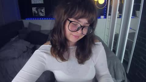 Snapshot of maya_muse chatting on September 10, 1:56 pm Woman online show from September 10, 1:56 pm