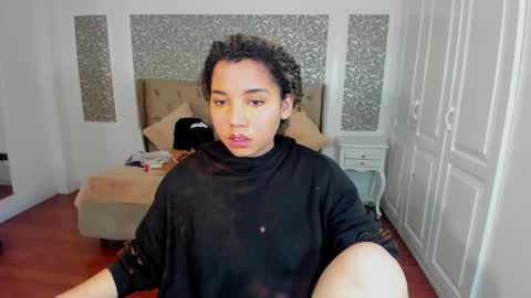 Maya online show from September 26, 4:09 am