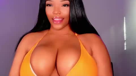 MayBabi online show from September 10, 1:34 pm