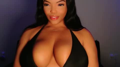 MayBabi online show from February 3, 11:36 am