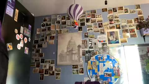 Rose online show from April 19, 4:02 am