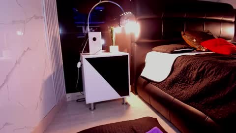 Maylin online show from October 26, 1:34 pm