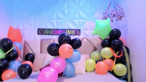 May online show from October 15, 2:59 am