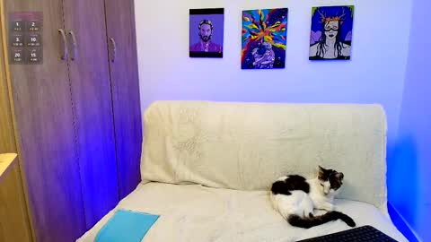 Mazi keen online show from March 13, 1:53 am