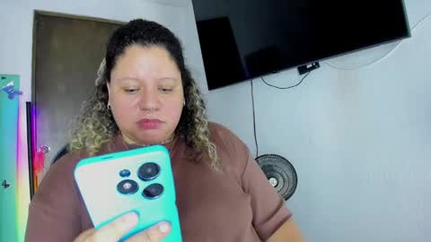   Independent Model online show from December 10, 8:30 am