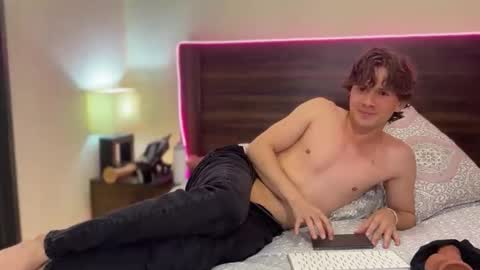 mcklister online show from March 14, 11:53 pm