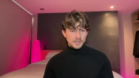 mcklister online show from February 9, 6:21 pm