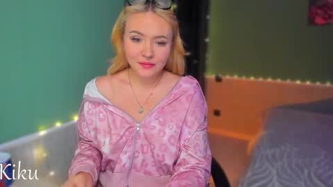 Kiku online show from November 6, 10:35 pm