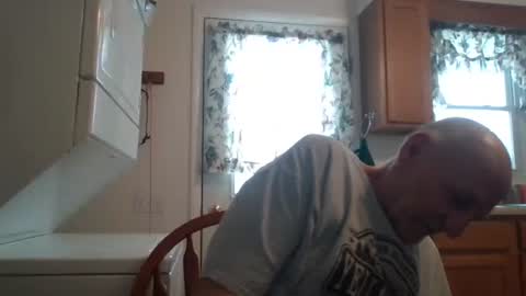 Snapshot of mdane99 chatting on February 14, 8:05 pm mdane99 online show from February 14, 8:05 pm