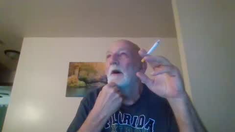 Snapshot of mdane99 chatting on December 30, 5:04 am mdane99 online show from December 30, 5:04 am