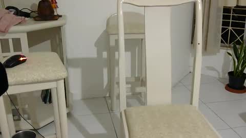 mdbisc online show from December 21, 12:28 am