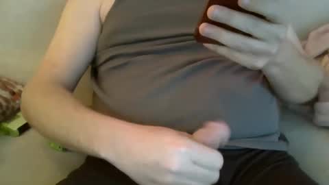 me2283 online show from December 11, 7:57 pm