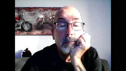 me at home online show from October 26, 12:28 pm