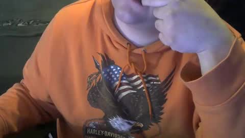 LunerWolf online show from February 25, 3:21 am