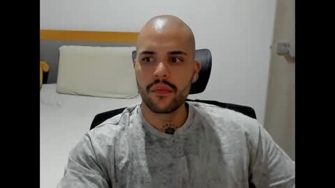 filippoae online show from March 9, 11:42 pm