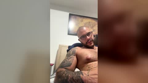 filippoae online show from December 15, 1:01 am