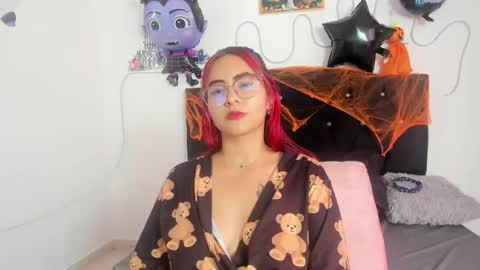 medusa__charity online show from October 18, 6:45 pm