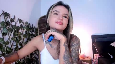 medussa13 online show from October 6, 1:07 pm