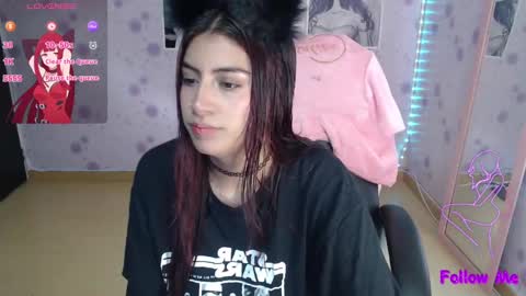 Snapshot of medussa_kat chatting on February 25, 8:53 pm Katrina online show from February 25, 8:53 pm