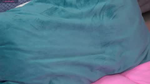 meenamoon online show from November 8, 12:57 am