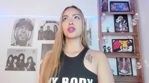 Emily online show from October 1, 9:57 pm