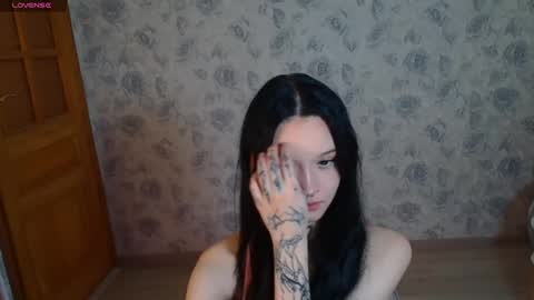 Snapshot of mefwhore chatting on March 11, 7:03 am mefwhOre online show from March 11, 7:03 am