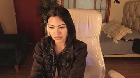 Megan online show from October 28, 2:29 pm