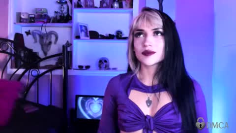 Megan online show from February 17, 11:04 pm