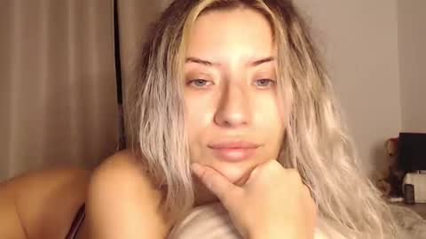 Megan Blazee  online show from November 4, 9:27 pm